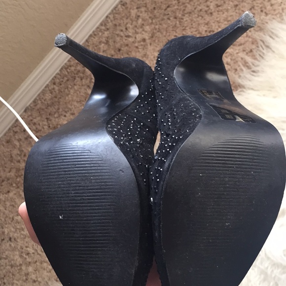 Black Rhinestone Pumps 💕 - Picture 6 of 8